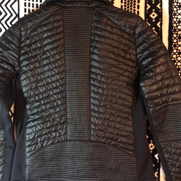 Kenneth Cole puffer jacket - Picture 4 of 10